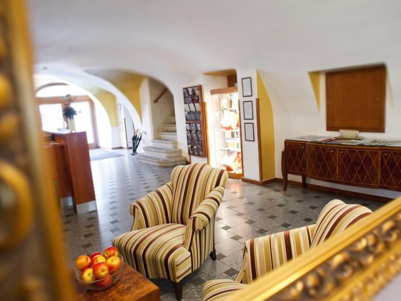 Bellevue Hotel Cesky Krumlov Bagian luar foto