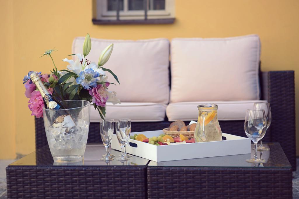 Bellevue Hotel Cesky Krumlov Bagian luar foto